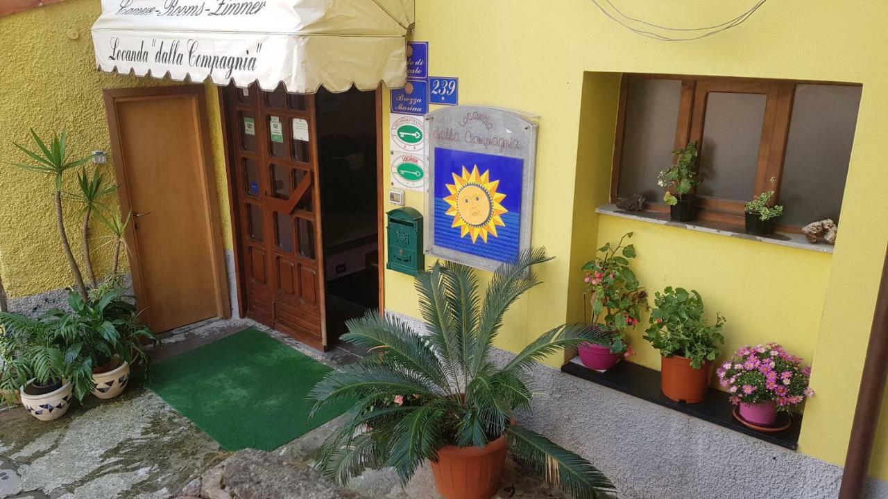 Locanda Dalla Compagnia Riomaggiore Exterior photo